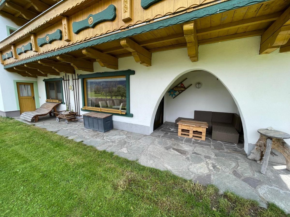 Ferienwohnung Maxi Maishofen Exterior foto